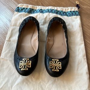 Black Tory Burch flats